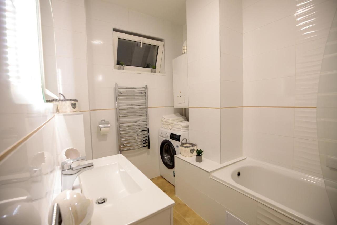 Mokka Best Apartments ミシュコルツ エクステリア 写真