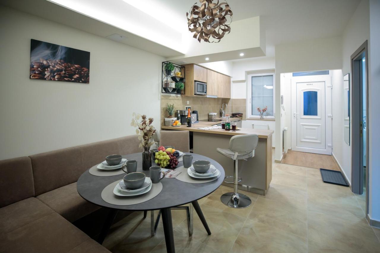 Mokka Best Apartments ミシュコルツ エクステリア 写真